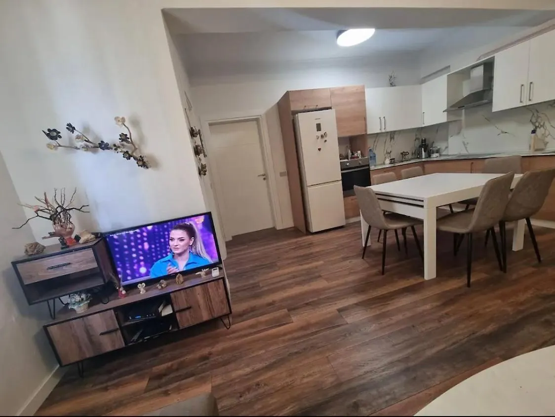 Comfortable Apartment Lungomare Vlore