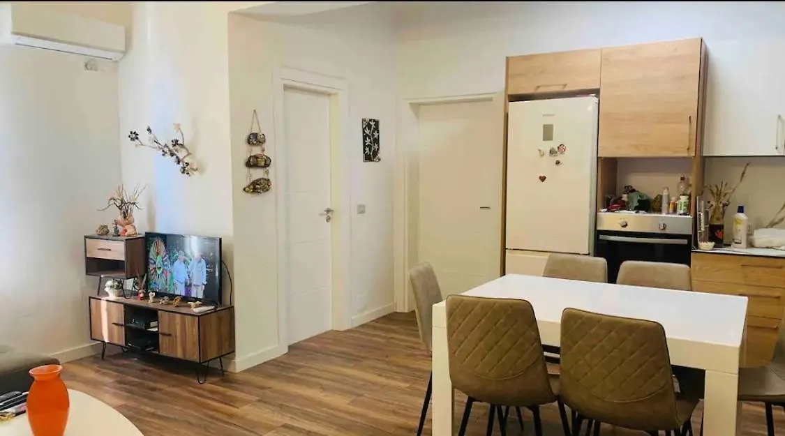 Comfortable Apartment Lungomare Vlore