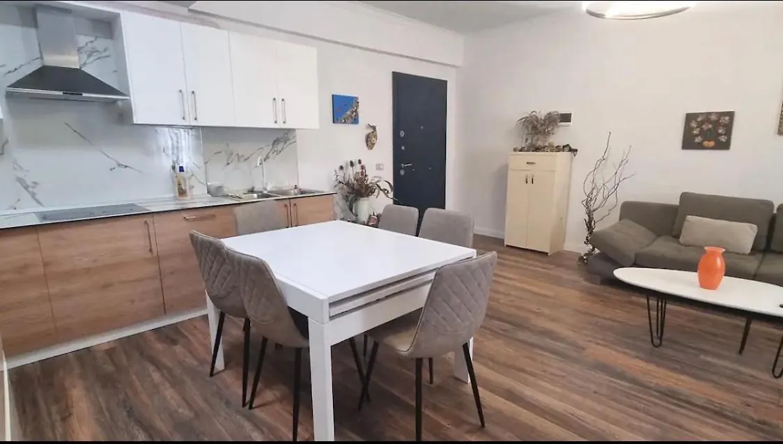 Comfortable Apartment Lungomare Vlore